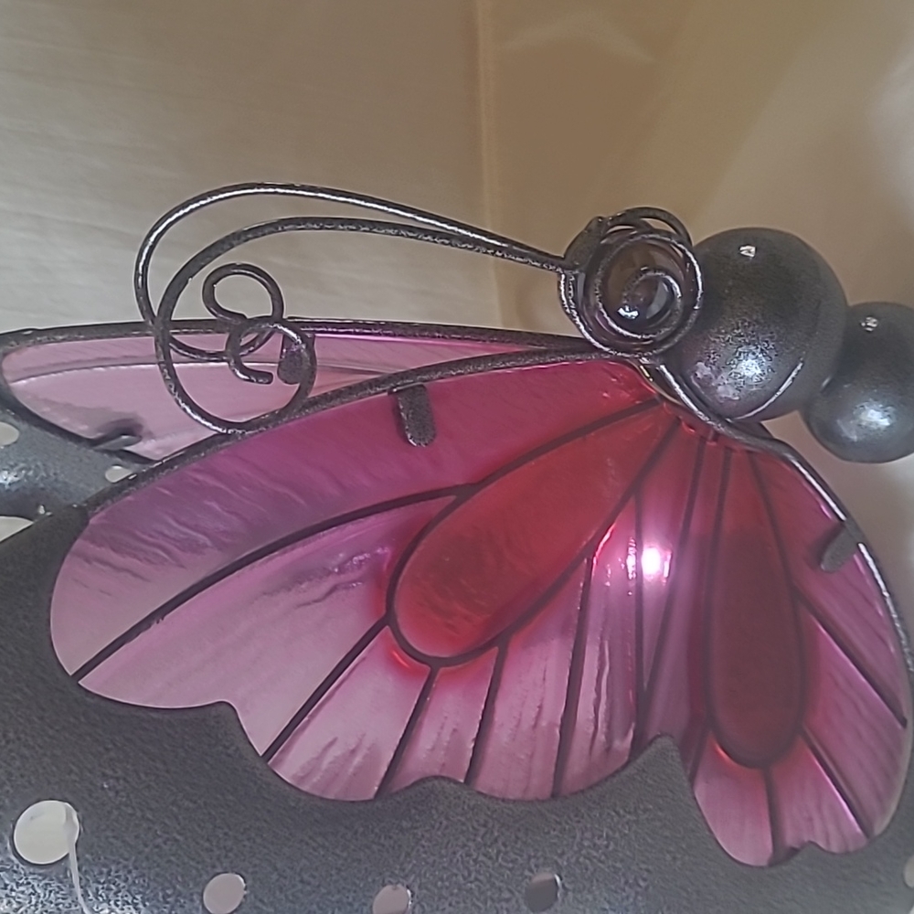 Solar Powered Butterfly - Picture 3 of 5
